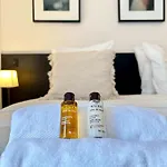 Apartman Luxembourg Gardens - Prestige Family For 8 With Lift - 4 Br *